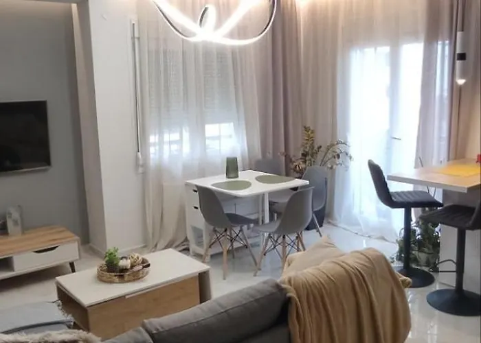 Athina & Andrea's Saloniki